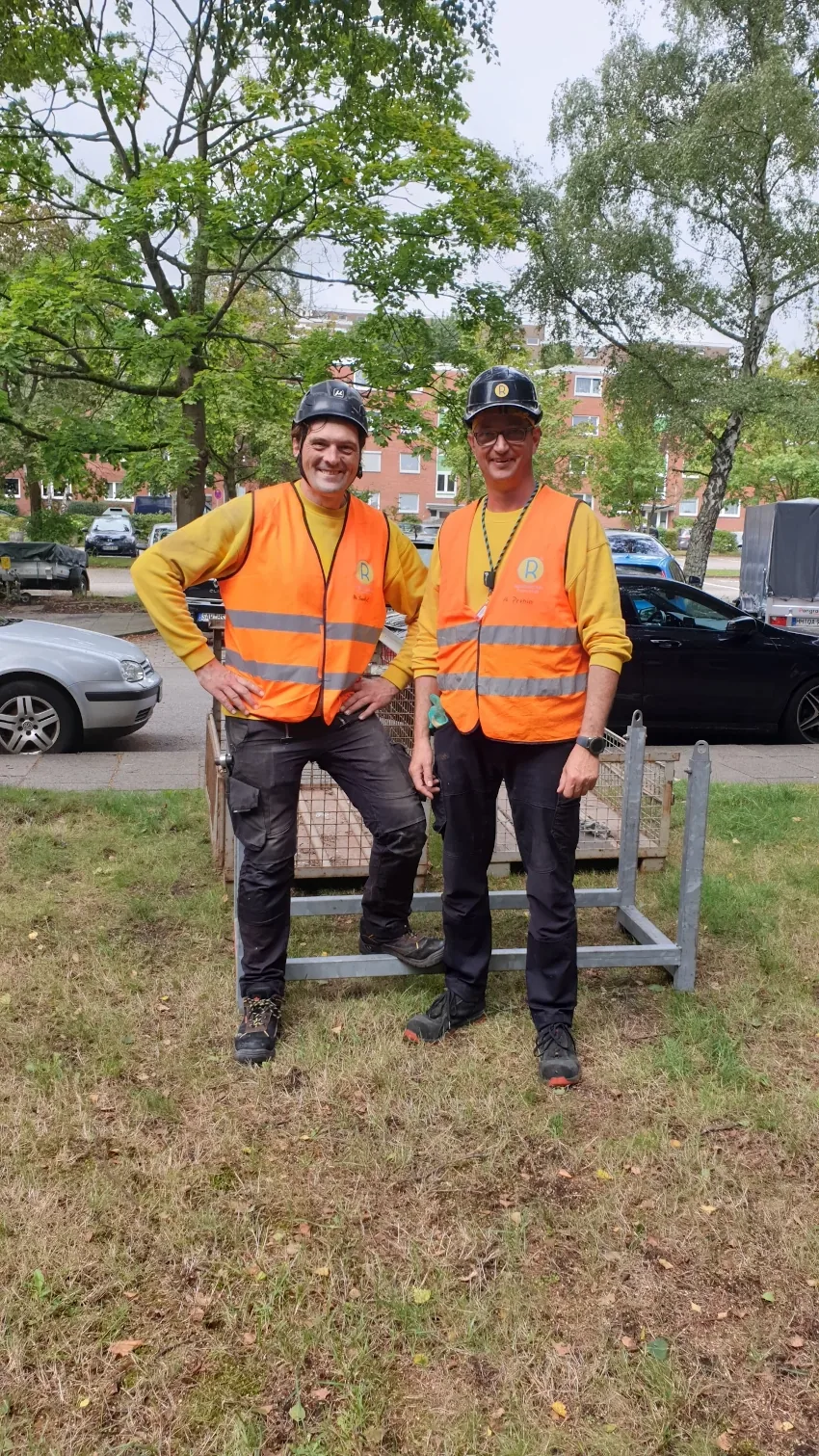 Gerüstbauer bei der Arbeit
