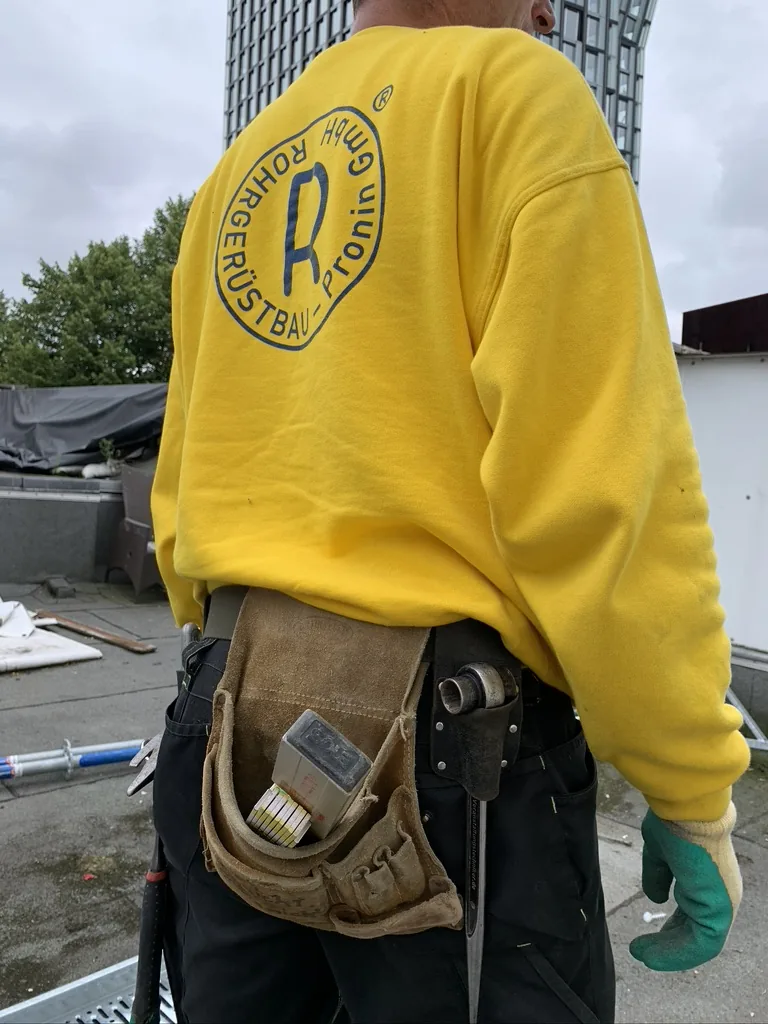 Werkzeuggürtel eines Gerüstbauers – Rohrfreunde Hamburg